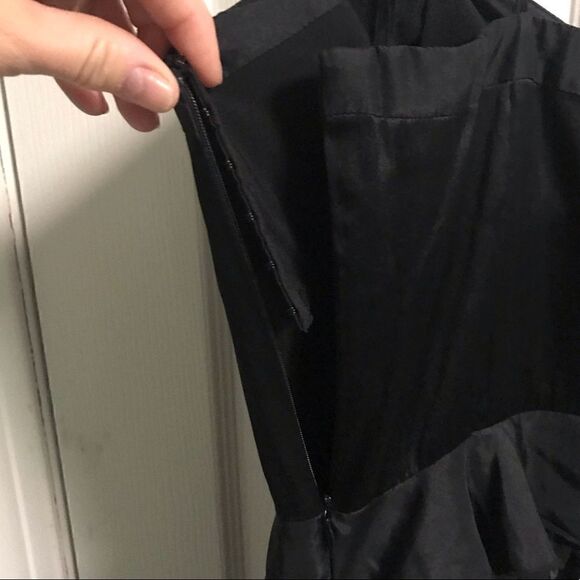 Armani Exchange sz 10 black silk ruffled dress - Picture 3 of 5